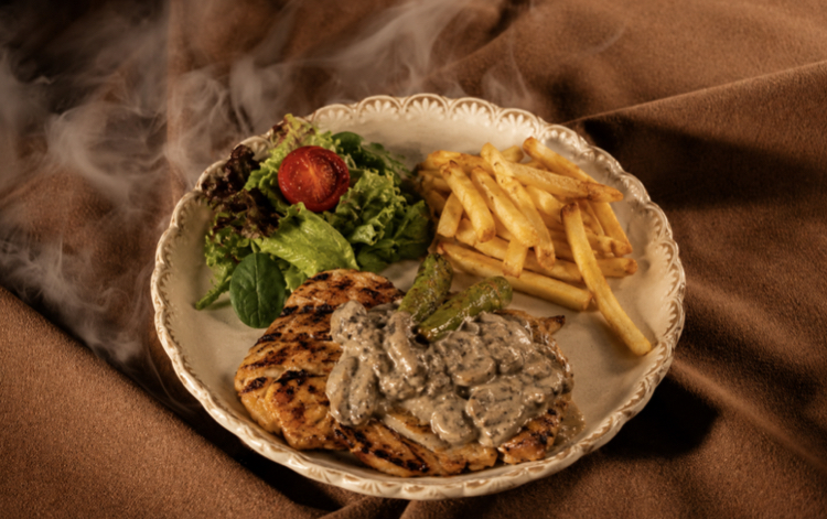 Mantar Soslu Tavuk Izgara