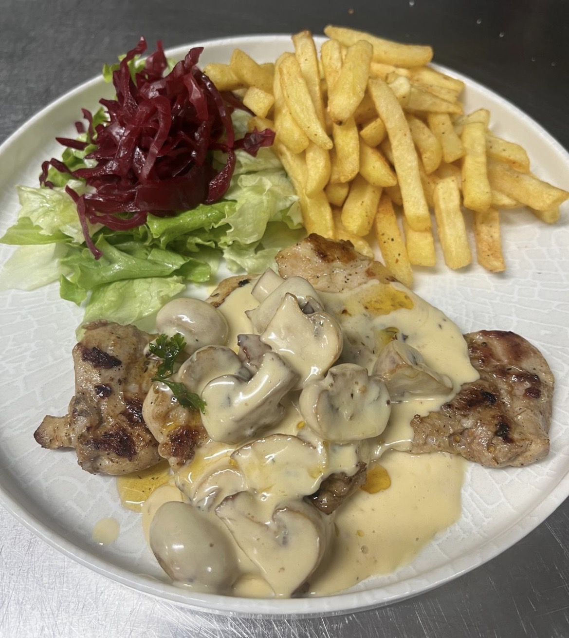 Mantar Soslu Tavuk Izgara